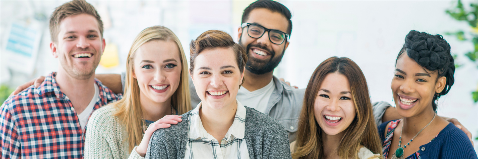 Headerbild der praxisorientierten Führungskräfte-Ausbildung – Förderung von Führungskompetenzen